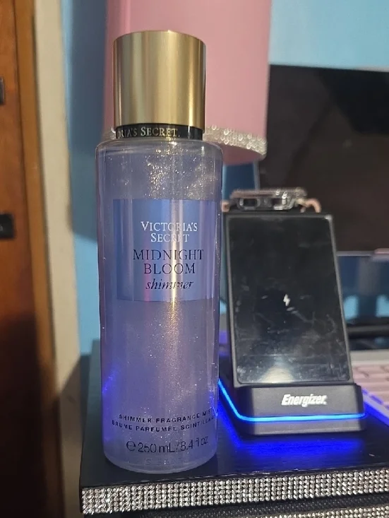 PINK - Picture 4 of 4